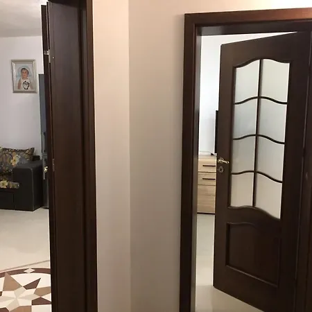 Jurnalist * וארנה