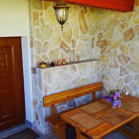 דירה Jurnalist וארנה