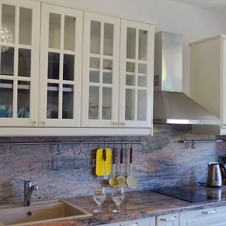 Jurnalist וארנה